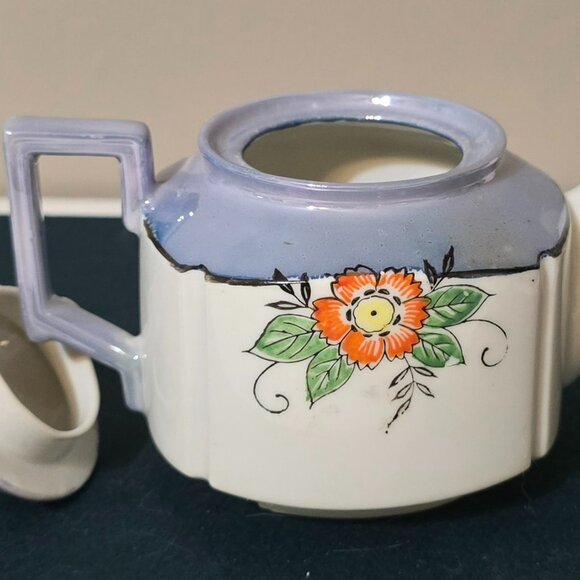 Vintage Lustreware Hand Painted Tea Pot. Made In Japan. - Picture 6 of 8